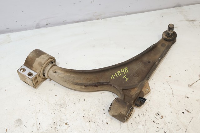 Wahacz zawieszenia przedniego dolny lewy 13401129 OPEL