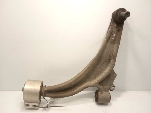 Wahacz zawieszenia przedniego dolny lewy 13401129 OPEL