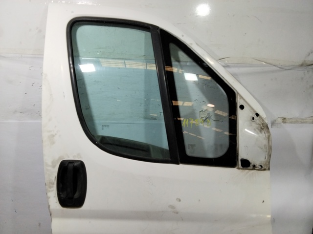 Drzwi przednie prawe 1340563080 FIAT