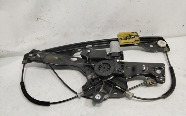 Mechanizm podnoszenia szyby drzwi przednich prawych 13406674 OPEL