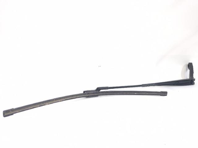 Ramię wycieraczki szyby przedniej 1340684080 FIAT