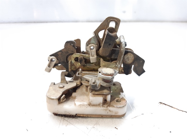 Zamek drzwi tylnych prawych 134078 OPEL