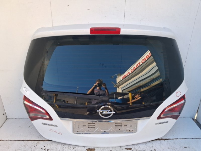 Drzwi tylne (bagażnika 3/5) 13408769 OPEL