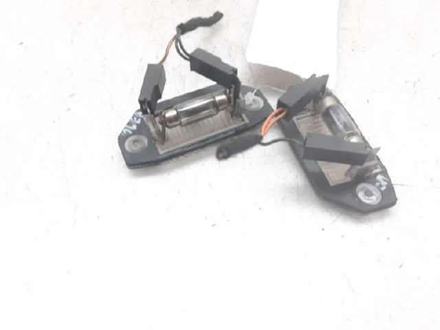 Lampa oświetlenia tylnej tablicy rejestracyjnej 1341810 FORD