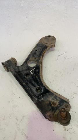 Wahacz zawieszenia przedniego dolny lewy 13426552 OPEL