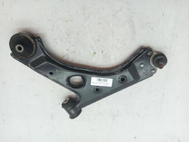 Wahacz zawieszenia przedniego dolny lewy 13426552 OPEL