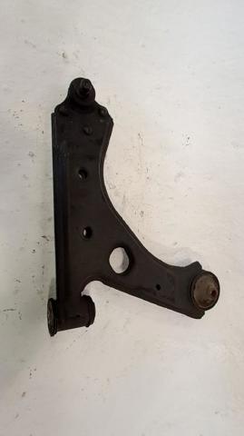 Wahacz zawieszenia przedniego dolny prawy 13426553 OPEL