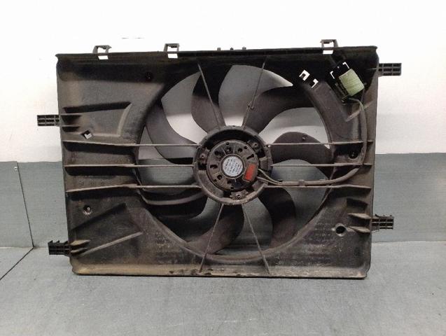 Wentylator elektryczny układu chłodzenia kompletny (silnik+wirnik) 13427159 GM