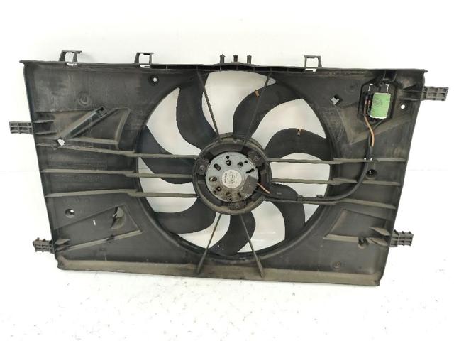 Wentylator elektryczny układu chłodzenia kompletny (silnik+wirnik) Opel Astra 35