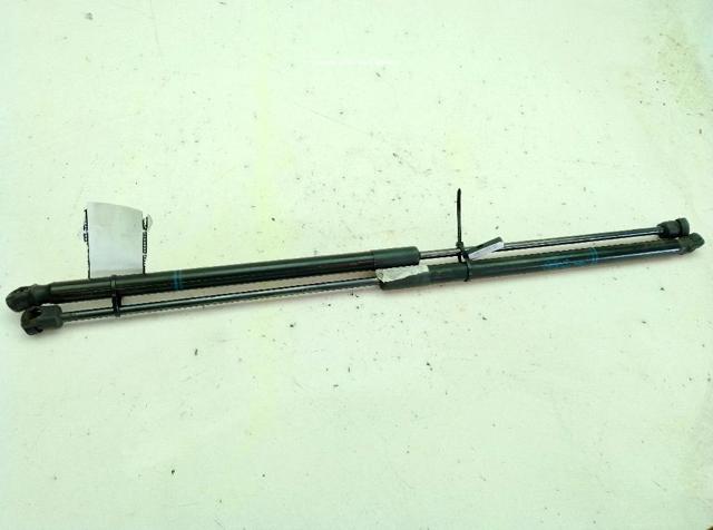 Amortyzator klapy bagażnika (3/5 drzwi-tylnych) 13428038 OPEL