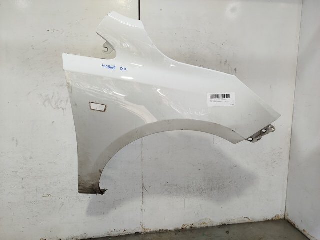 Błotnik przedni prawy 13434577 OPEL