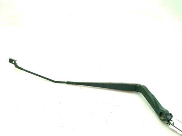 Ramię wycieraczki szyby przedniej 1343899080 FIAT