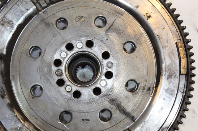 Koło zamachowe silnika 134500R010 TOYOTA