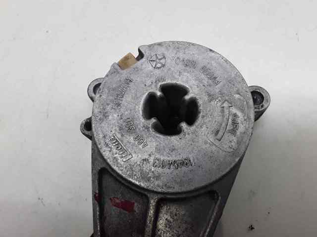 Napinacz paska napędowego 1345A013 MITSUBISHI