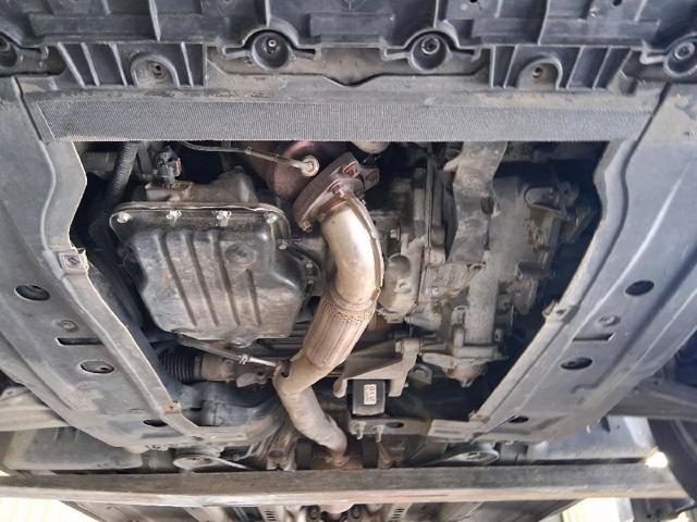 Korpus osi przedniej 13470622 OPEL
