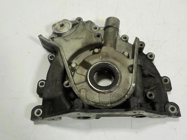 Pompa oleju 1348651 LAND ROVER