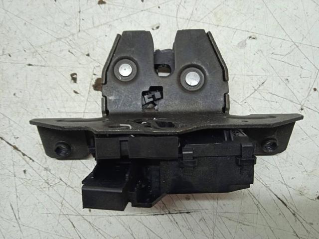 Zamek klapy bagażnika (3/5 drzwi tylnych) 13500195 OPEL