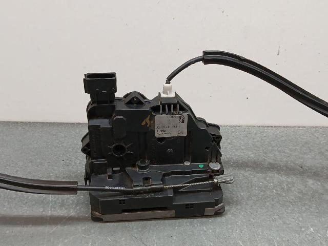 Zamek drzwi przednich lewych 1350147080 FIAT