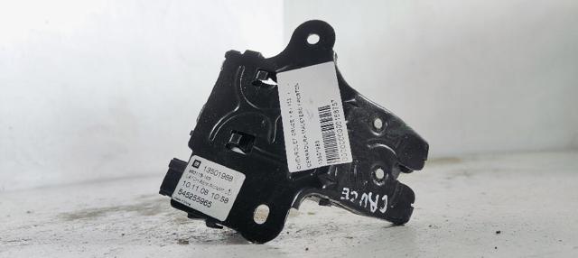 Zamek klapy Opel Insignia