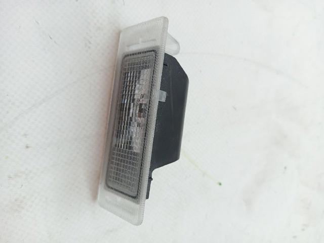 Lampa oświetlenia tylnej tablicy rejestracyjnej 13502178 OPEL