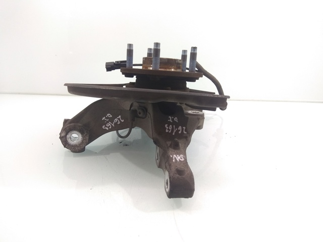 Piasta przednia 13502829 GM