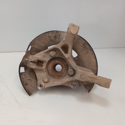 Piasta przednia 13502829 OPEL