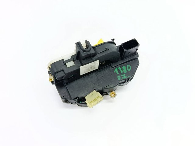 Zamek drzwi przednich lewych 13503801 OPEL