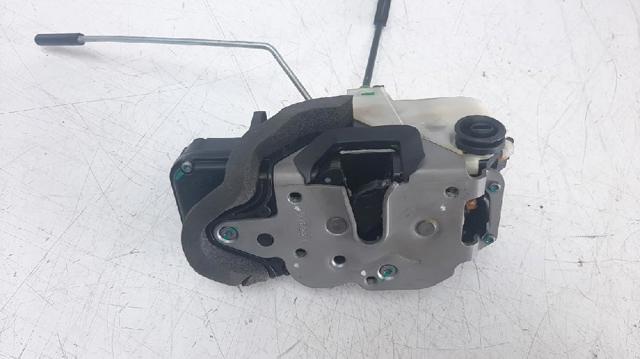 Zamek drzwi tylnych lewych 13503807 OPEL