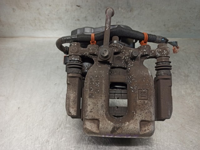 Zacisk hamulcowy tylny prawy 13507391 OPEL