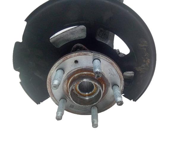 Piasta przednia 13510543 OPEL