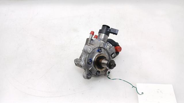 Pompa wtryskowa wysokiego ciśnienia 13517823452 BMW