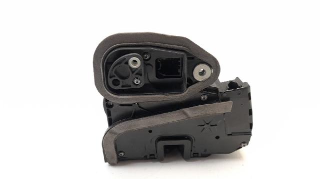 Zamek drzwi przednich lewych 13533588 OPEL