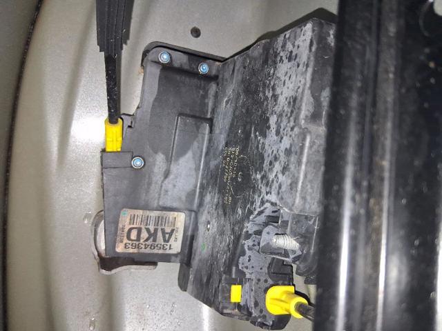 Zamek drzwi przednich prawych 13533592 OPEL