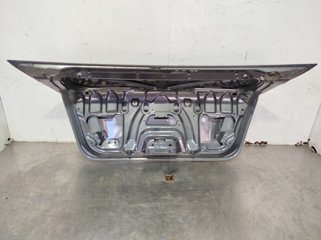 Klapa bagażnika 1353382 Ford