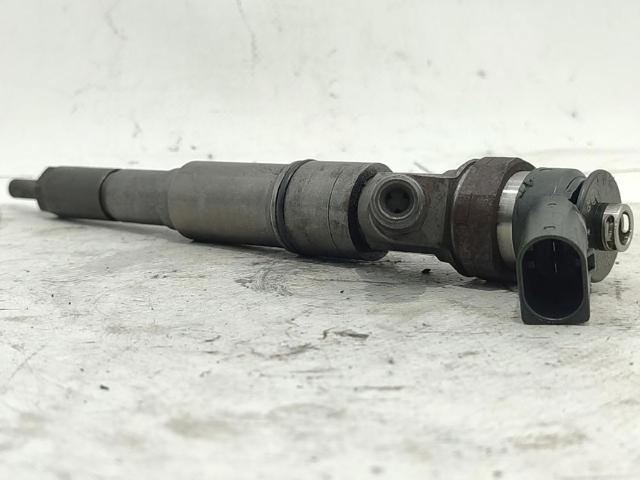 Wtryskiwacz paliwa 13537789661 BMW