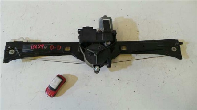 Mechanizm podnoszenia szyby drzwi przednich prawych 1354700080 PEUGEOT
