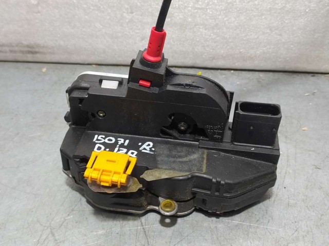 Zamek drzwi przednich lewych 13579522 OPEL