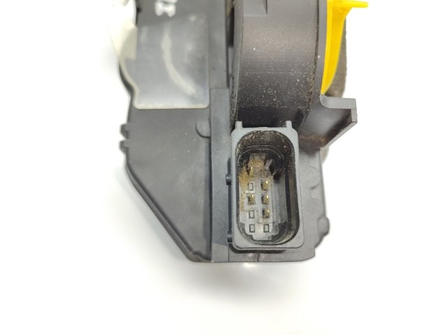 Zamek drzwi tylnych lewych 13579545 OPEL