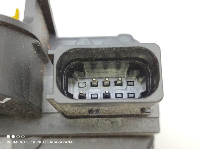 Zamek drzwi tylnych lewych 13579545 OPEL