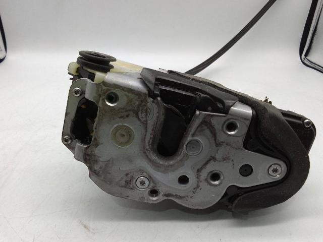 Zamek drzwi tylnych prawych 13579556 OPEL
