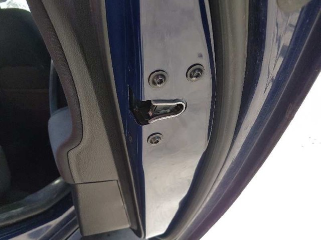 Zamek drzwi tylnych prawych 13579566 OPEL