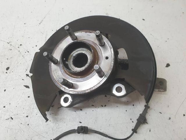 Piasta przednia 13583479 OPEL