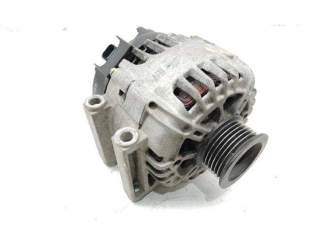 Alternator 13586366 OPEL