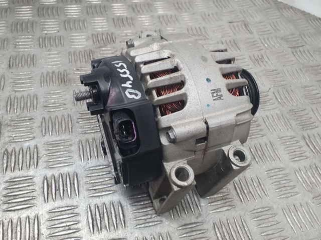 Alternator 13586366 OPEL