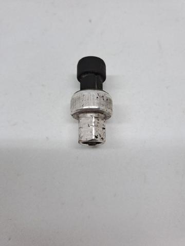Czujnik ciśnienia bezwzględnego klimatyzacji 13587668 OPEL