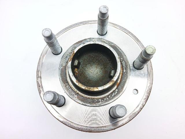 Piasta tylna 13593158 OPEL