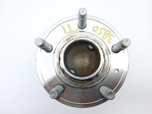 Piasta tylna 13593158 OPEL