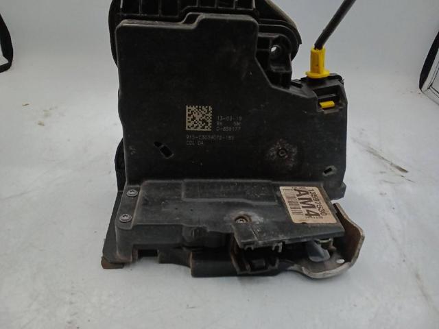 Zamek drzwi przednich prawych 13597530 OPEL
