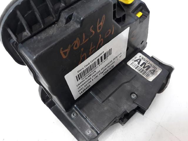 Zamek drzwi przednich prawych 13597530 OPEL
