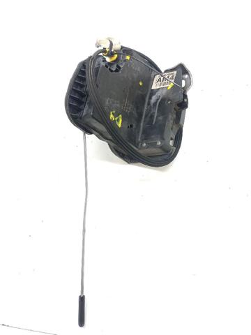 Zamek drzwi przednich prawych 13597530 OPEL